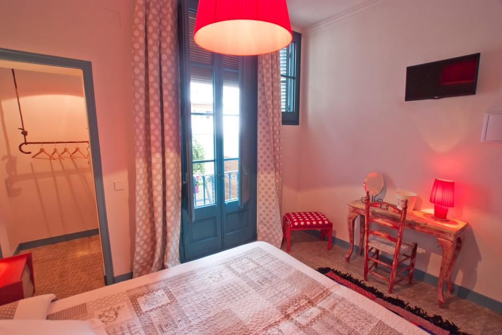 Hotel Hostal Chic Sant Feliu de Guixols Room photo