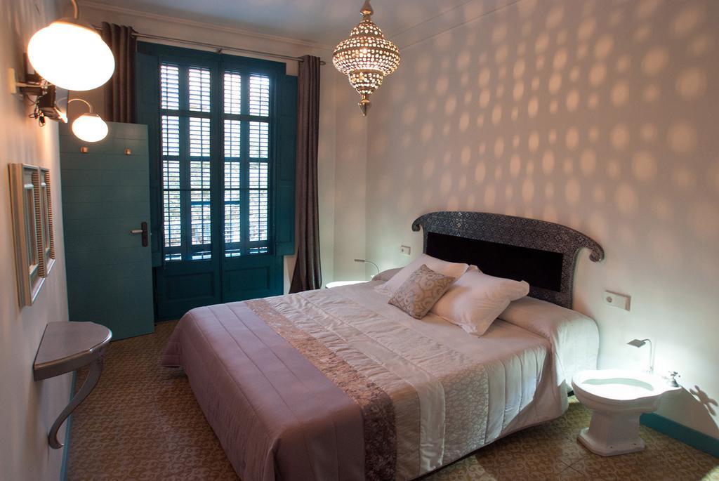Hotel Hostal Chic Sant Feliu de Guíxols Room photo