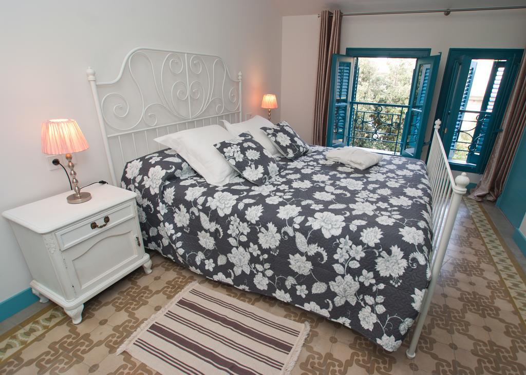 Hotel Hostal Chic Sant Feliu de Guíxols Room photo